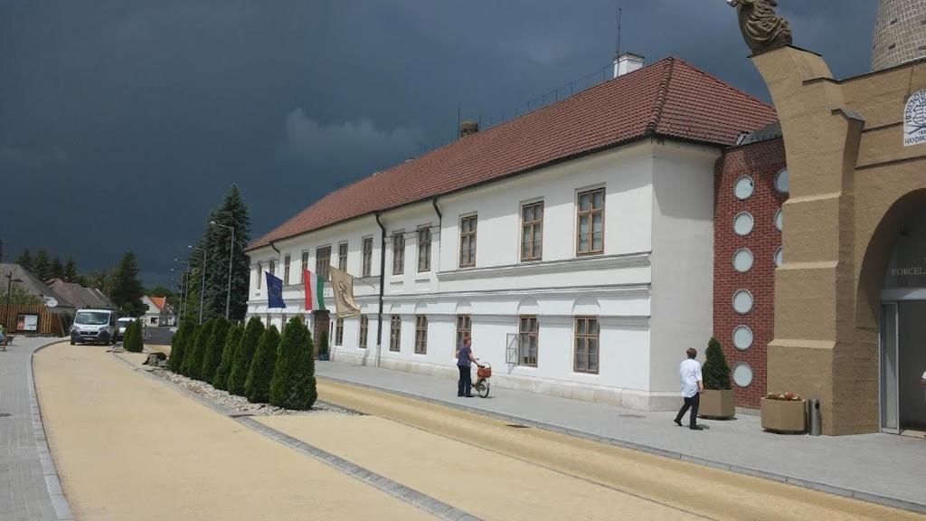 Park Vendeghaz Hotel Herend Екстериор снимка