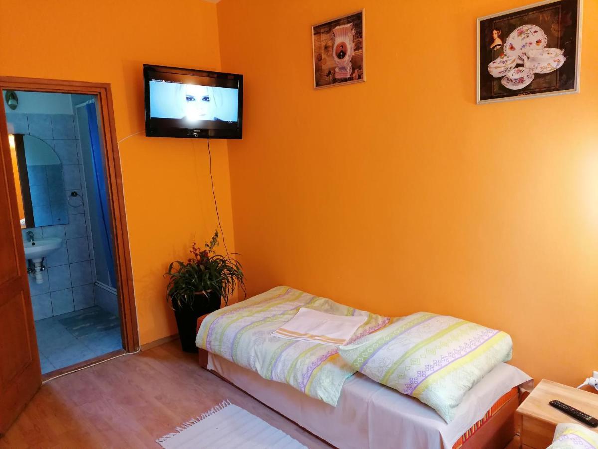 Park Vendeghaz Hotel Herend Екстериор снимка